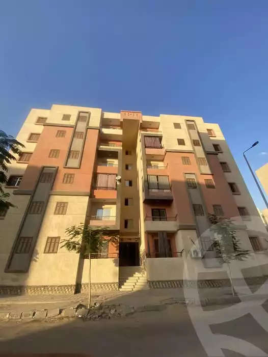 https://aqarmap.com.eg/en/listing/6406876-for-sale-cairo-15th-of-may-manteqat-el-290-fadan