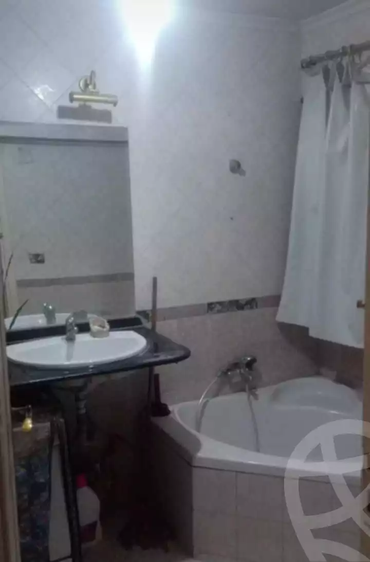 https://aqarmap.com.eg/en/listing/6410161-for-sale-cairo-helwan-rostom-st