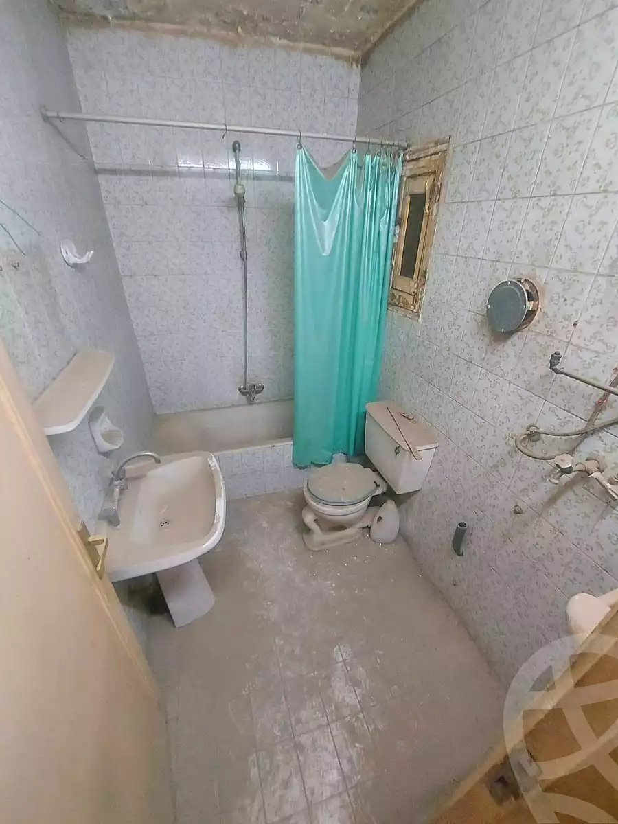 https://aqarmap.com.eg/ar/listing/6413722-for-sale-cairo-helwan-el-ezba-el-qebliah-ragheb-st