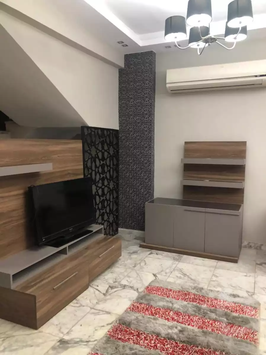 https://aqarmap.com.eg/ar/listing/6414090-for-sale-cairo-el-sheikh-zayed-city-compounds-hadayek-el-mohandiseen