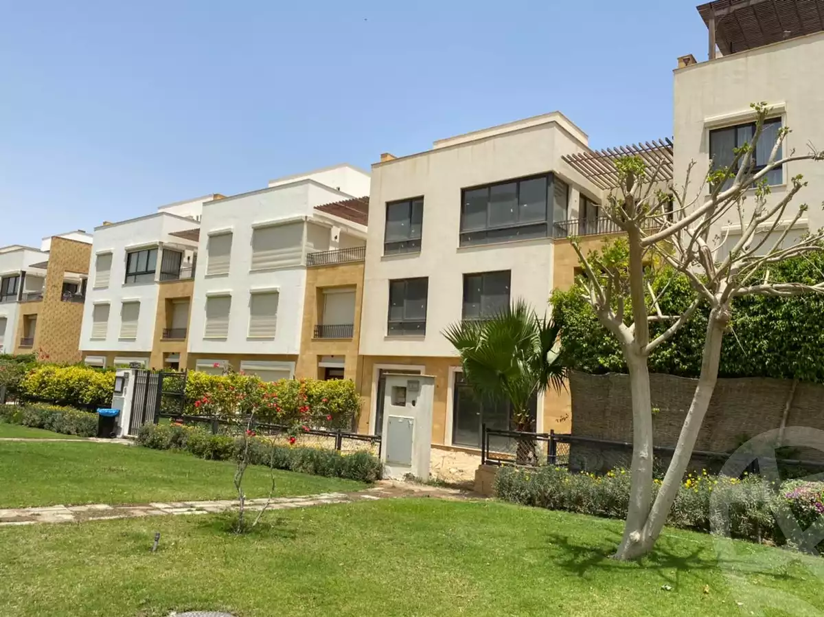 https://aqarmap.com.eg/en/listing/6414369-for-sale-cairo-el-sheikh-zayed-city-compounds-the-courtyard