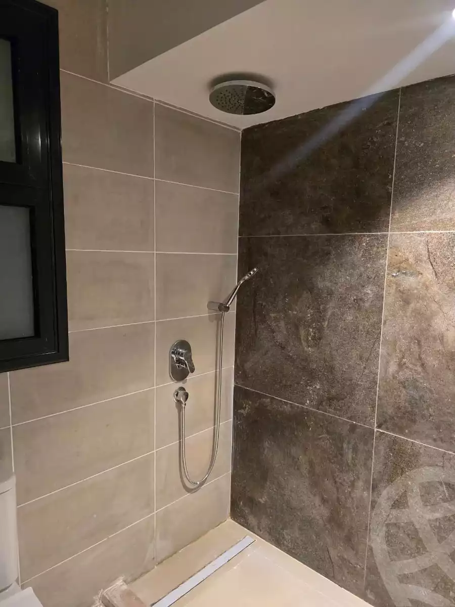 https://aqarmap.com.eg/ar/listing/6414540-for-rent-cairo-el-sheikh-zayed-city-compounds-kmbwnd-fyldj-wyst-dr-llttwyr