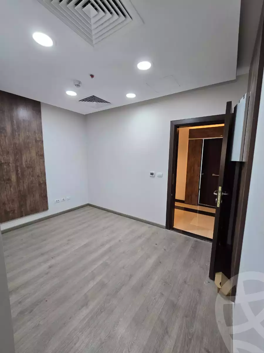 https://aqarmap.com.eg/en/listing/6418022-for-sale-cairo-el-sheikh-zayed-city-compounds-tryfywm-zyd-nm-llttwyr