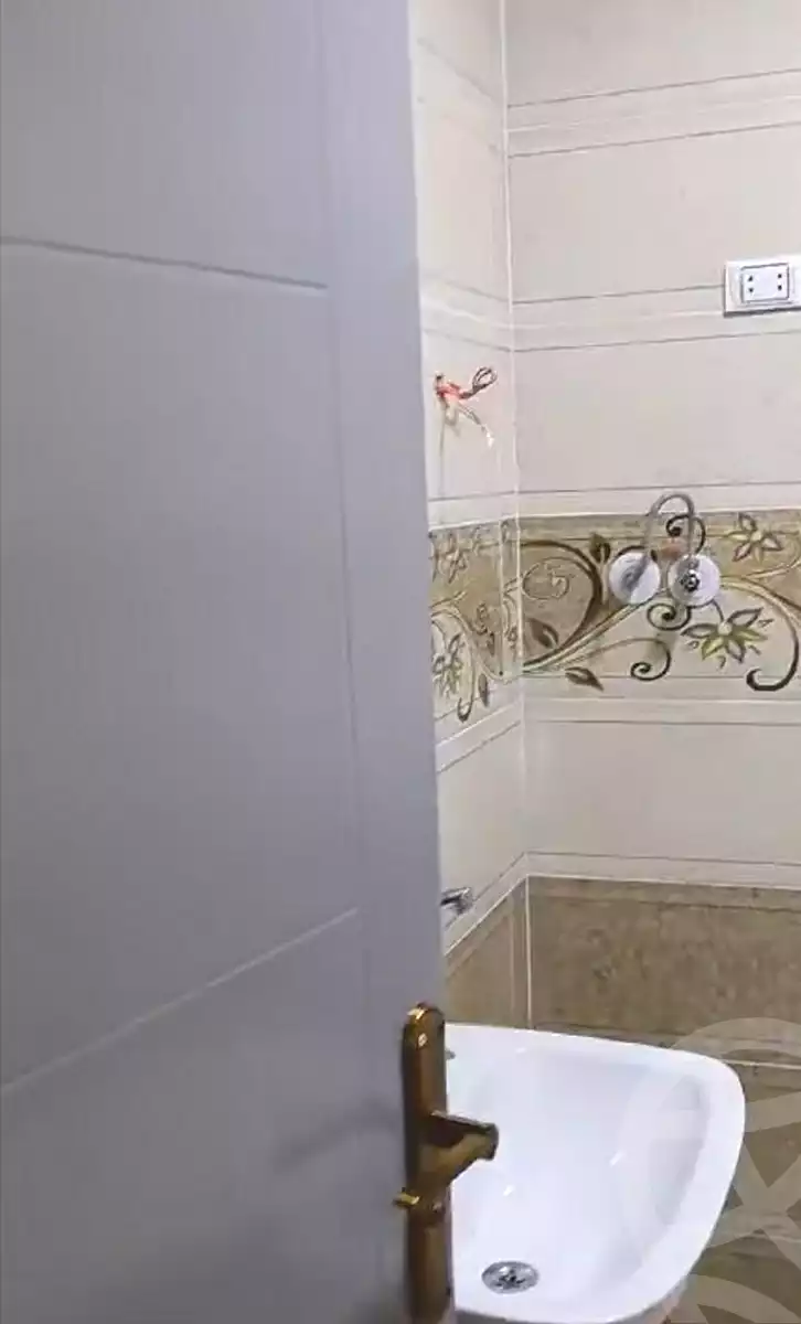 https://aqarmap.com.eg/en/listing/6420149-for-sale-cairo-elnozha-Streettt-27