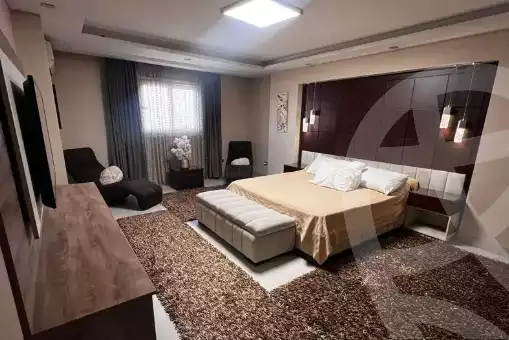 https://aqarmap.com.eg/en/listing/6420409-for-sale-cairo-shoubra-corniche-el-nile-st