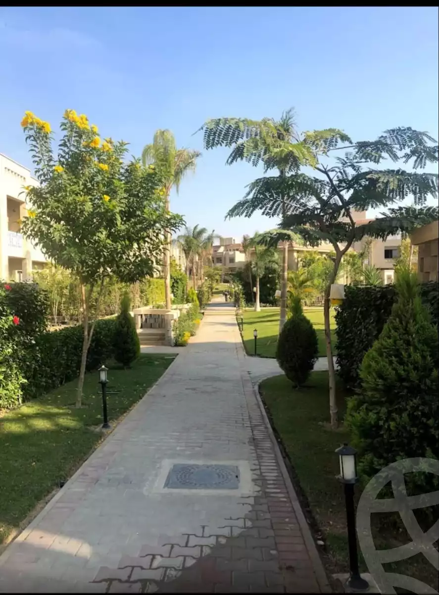 https://aqarmap.com.eg/en/listing/6420950-for-sale-cairo-6th-of-october-compounds-green-5