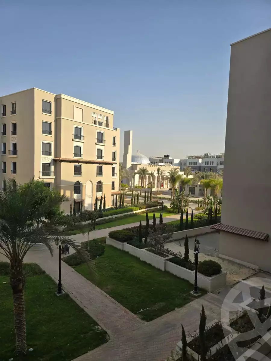 https://aqarmap.com.eg/en/listing/6421455-for-sale-cairo-el-sheikh-zayed-city-compounds-kmbwnd-fyldj-wyst-dr-llttwyr