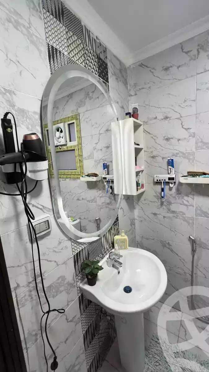 https://aqarmap.com.eg/en/listing/6424552-for-rent-cairo-el-sheikh-zayed-city-compounds-jn-2