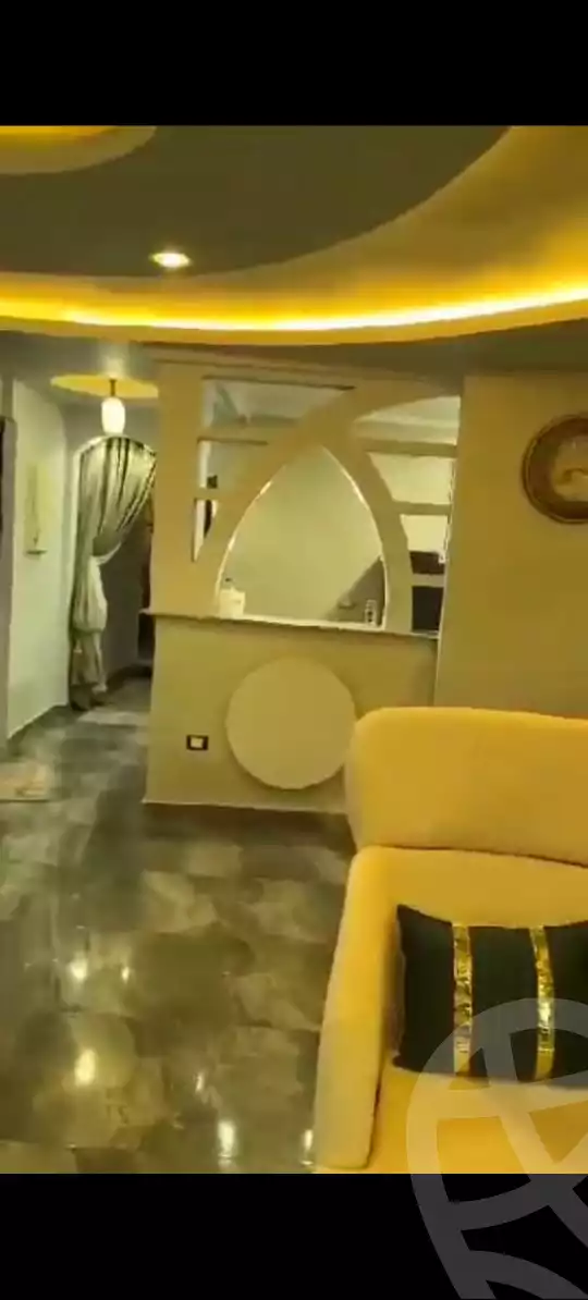 https://aqarmap.com.eg/en/listing/6424591-for-sale-cairo-el-haram-el-lebeny-soltan-khattab-st