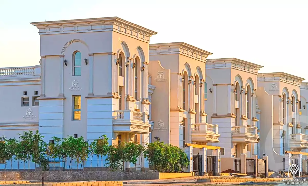 https://aqarmap.com.eg/ar/listing/6426353-for-sale-cairo-new-administrative-capital-r5-granville-compound-founders