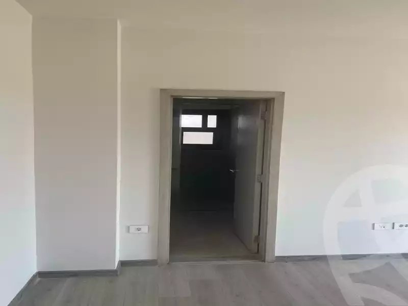 https://aqarmap.com.eg/en/listing/6429540-for-sale-cairo-el-shorouk-compounds-al-burouj-compound-imkan