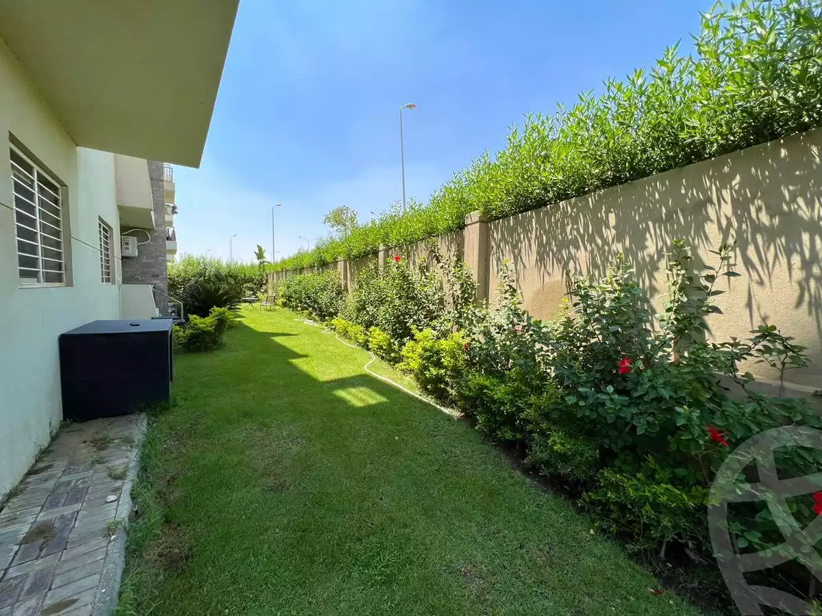 https://aqarmap.com.eg/en/listing/6429891-for-sale-cairo-el-sheikh-zayed-city-compounds-dh-drys