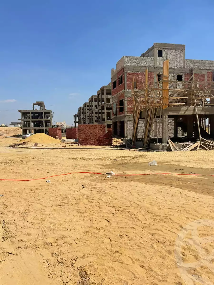 https://aqarmap.com.eg/ar/listing/6429977-for-sale-cairo-el-sheikh-zayed-city-lshykh-zyd-ljdyd-montania-park-compound-everest-view
