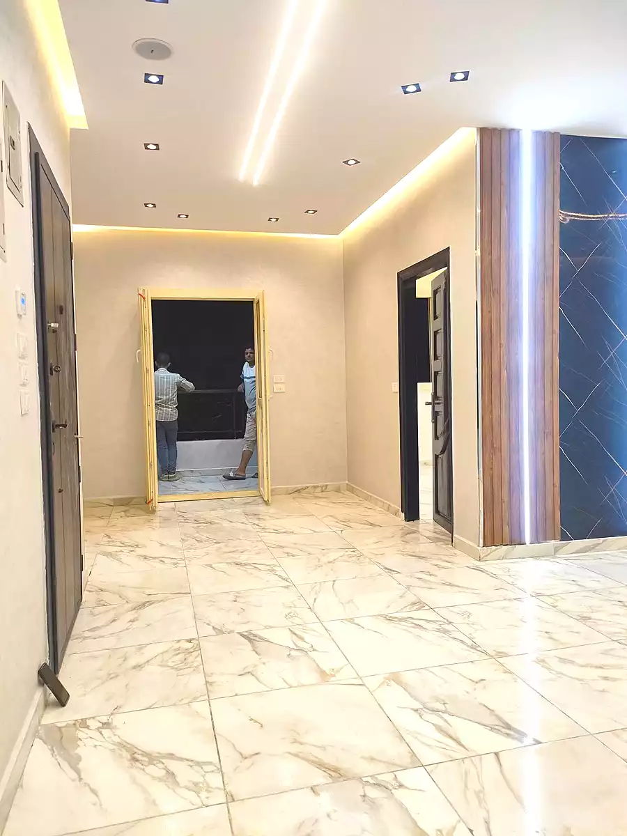 https://aqarmap.com.eg/ar/listing/6430150-for-sale-qalyubia-shubra-el-khaima-el-shareaa-el-gadid-st
