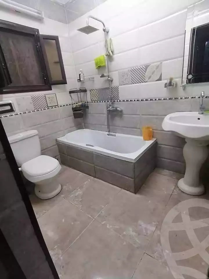 https://aqarmap.com.eg/en/listing/6430199-for-sale-cairo-ain-shams-alf-maskn-ismail-el-fangari-st