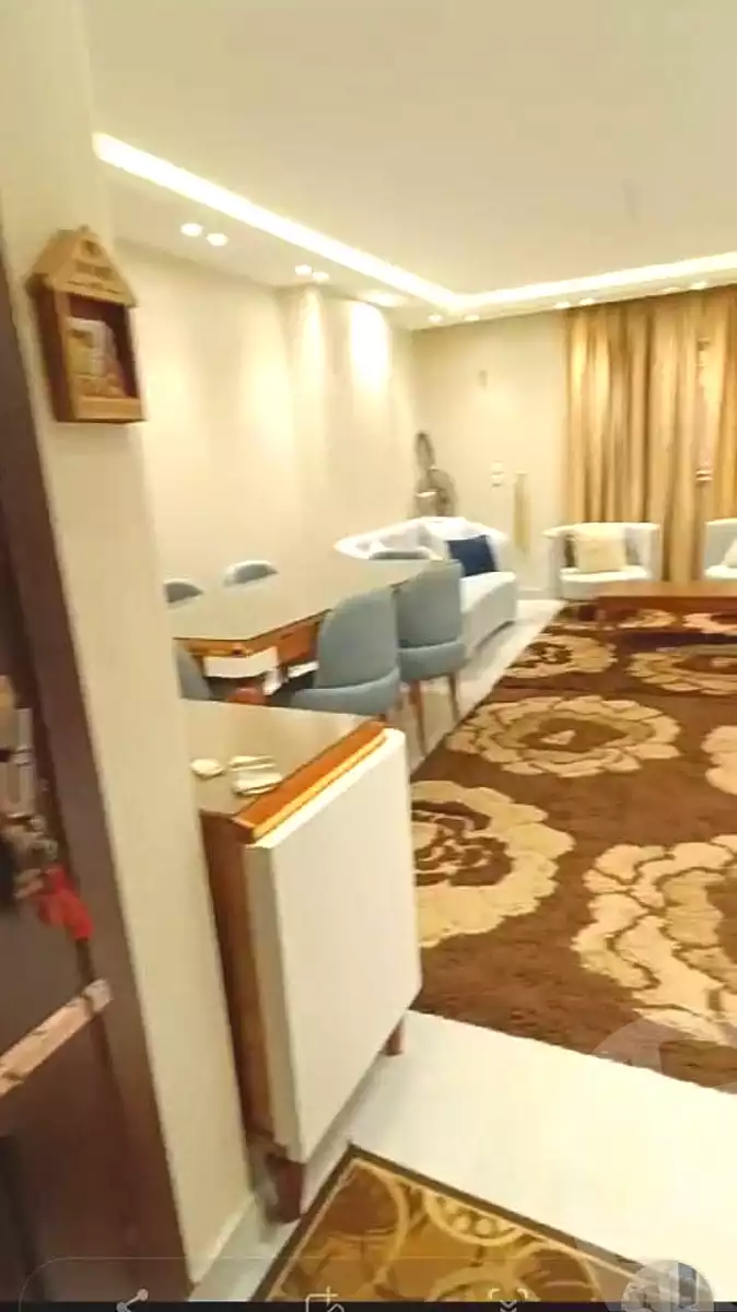 https://aqarmap.com.eg/ar/listing/6431043-for-sale-cairo-el-haram-el-maryotya-el-orouba-st