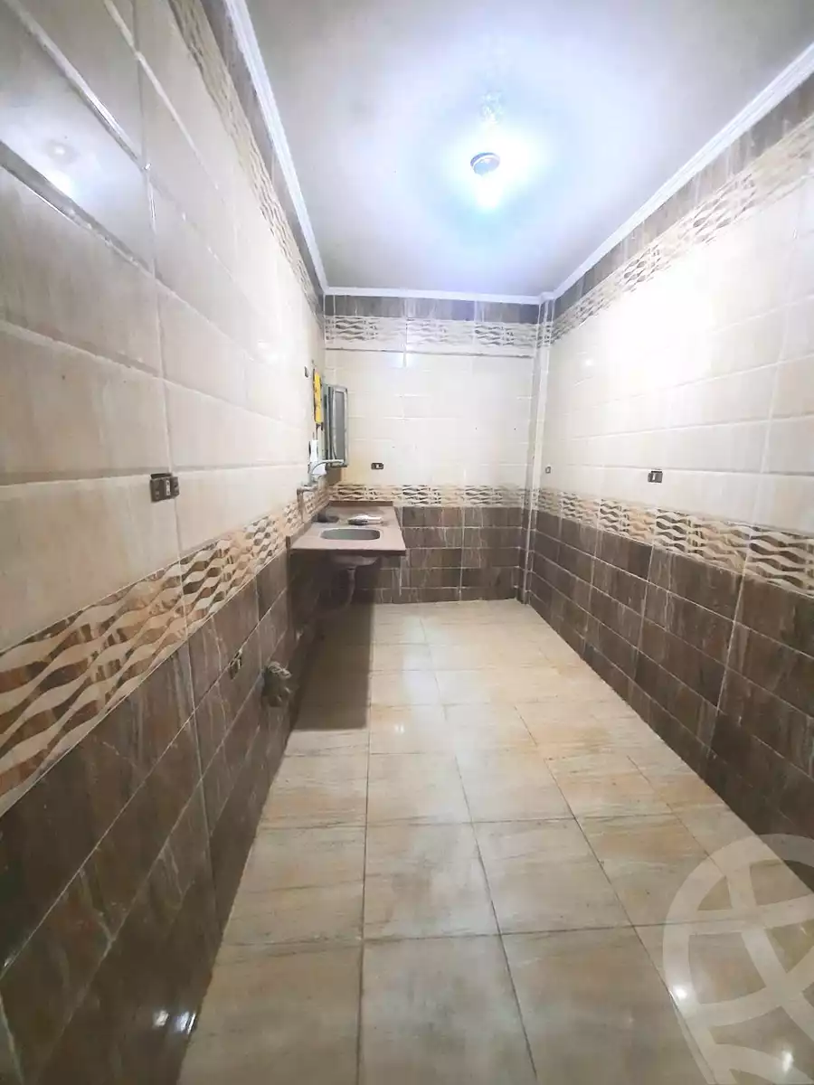 https://aqarmap.com.eg/ar/listing/6431253-for-rent-qalyubia-shubra-el-khaima-el-shareaa-el-gadid-st
