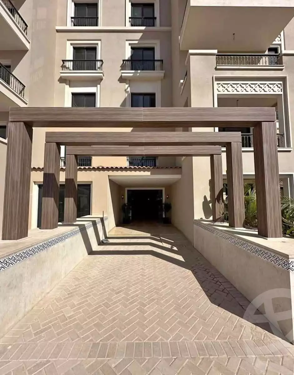 https://aqarmap.com.eg/ar/listing/6432882-for-rent-cairo-el-sheikh-zayed-city-compounds-kmbwnd-fyldj-wyst-dr-llttwyr