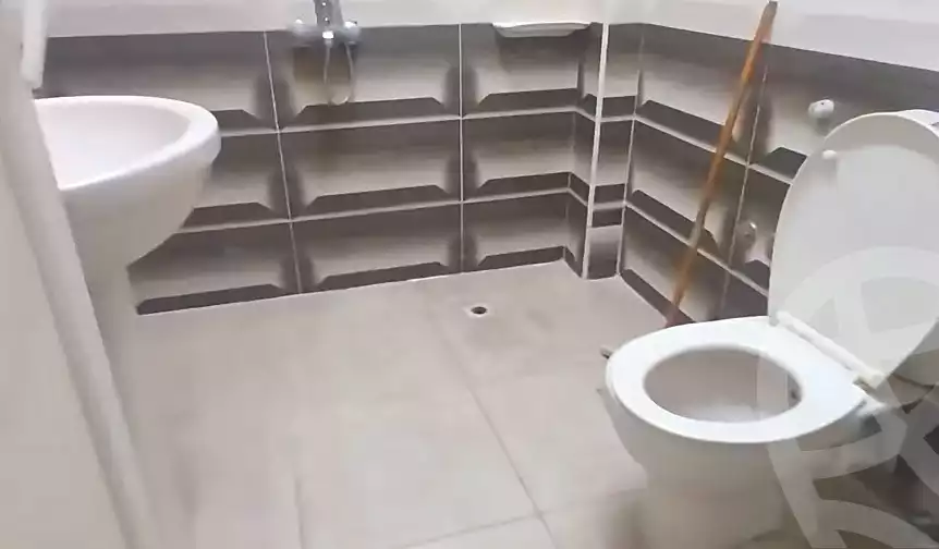 https://aqarmap.com.eg/en/listing/6435405-for-rent-cairo-hadayek-el-koba-hamamat-el-koba