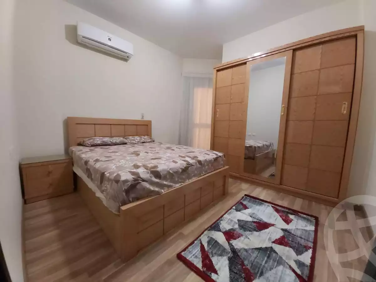 https://aqarmap.com.eg/ar/listing/6441036-for-rent-cairo-el-sheikh-zayed-city-compounds-dh-drys