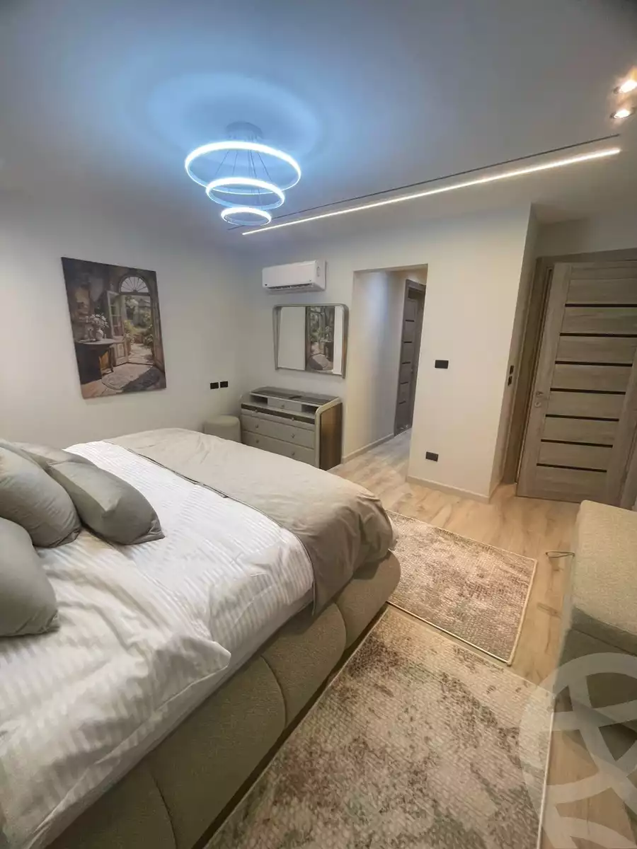 https://aqarmap.com.eg/en/listing/6442600-for-sale-cairo-new-cairo-compounds-mwrd-fq-llttwyr