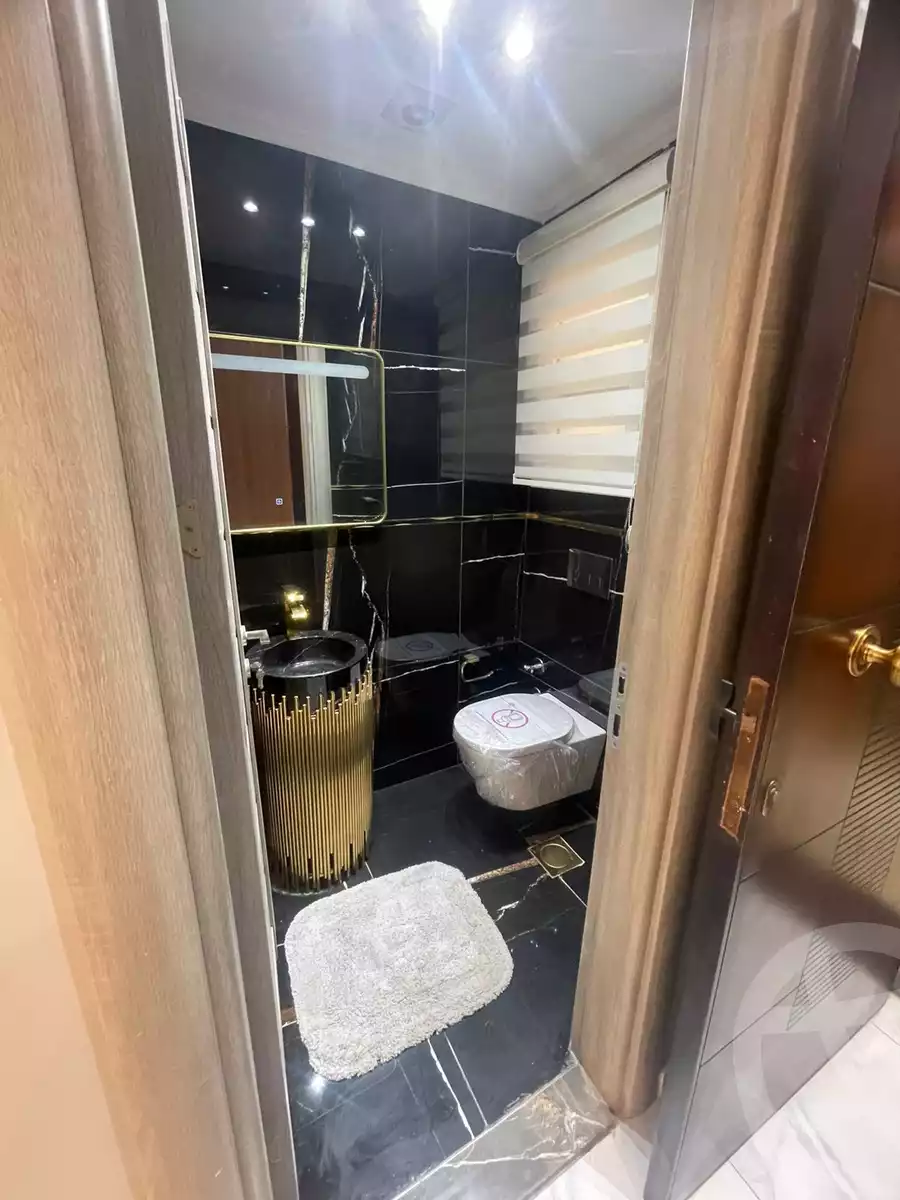 https://aqarmap.com.eg/en/listing/6442600-for-sale-cairo-new-cairo-compounds-mwrd-fq-llttwyr