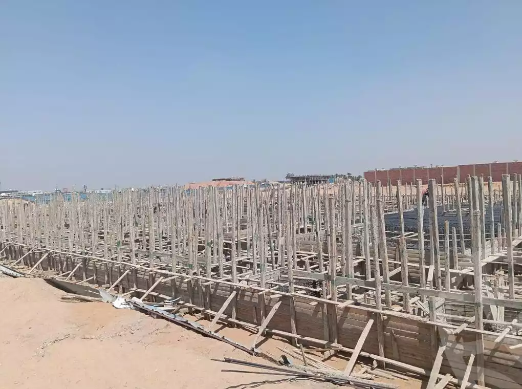 https://aqarmap.com.eg/en/listing/6444938-for-sale-cairo-el-sheikh-zayed-city-compounds-civ-west-compound-civilia