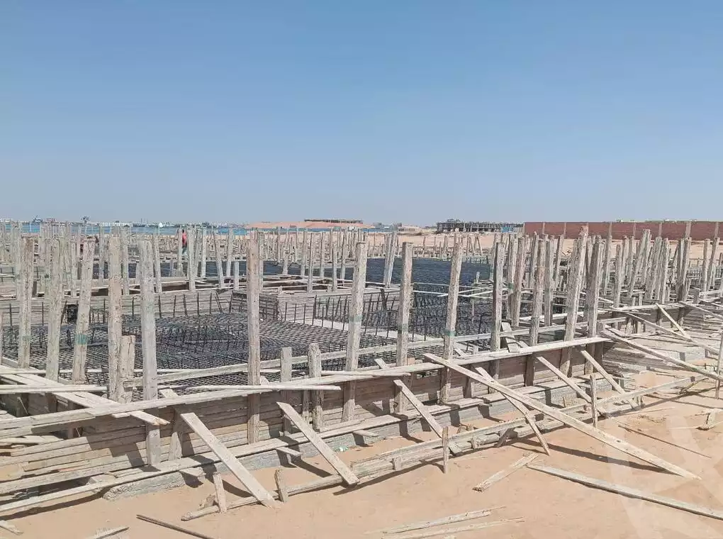 https://aqarmap.com.eg/en/listing/6444954-for-sale-cairo-el-sheikh-zayed-city-compounds-civ-west-compound-civilia