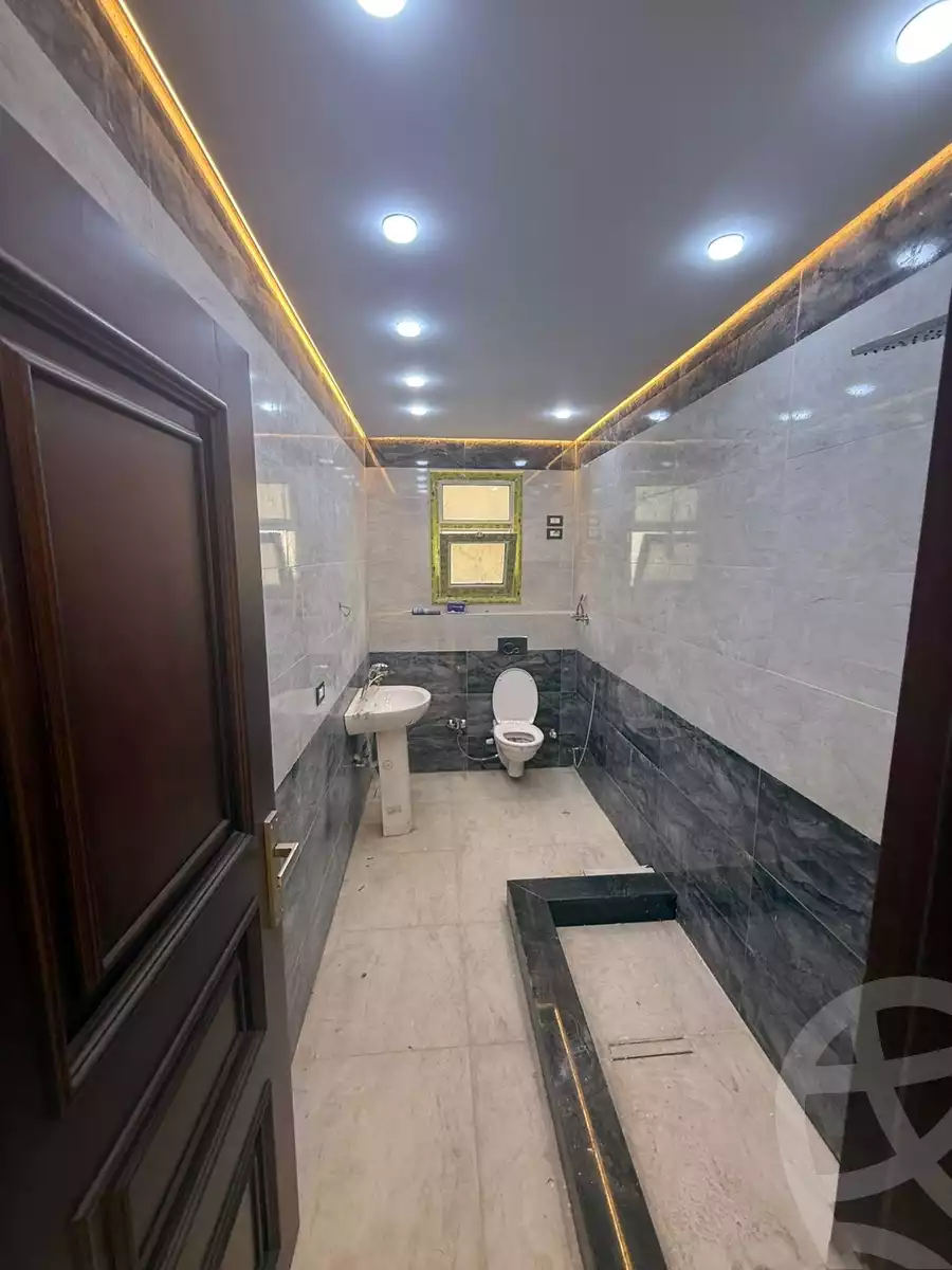 https://aqarmap.com.eg/ar/listing/6445869-for-rent-cairo-new-cairo-compounds-nakhil-village