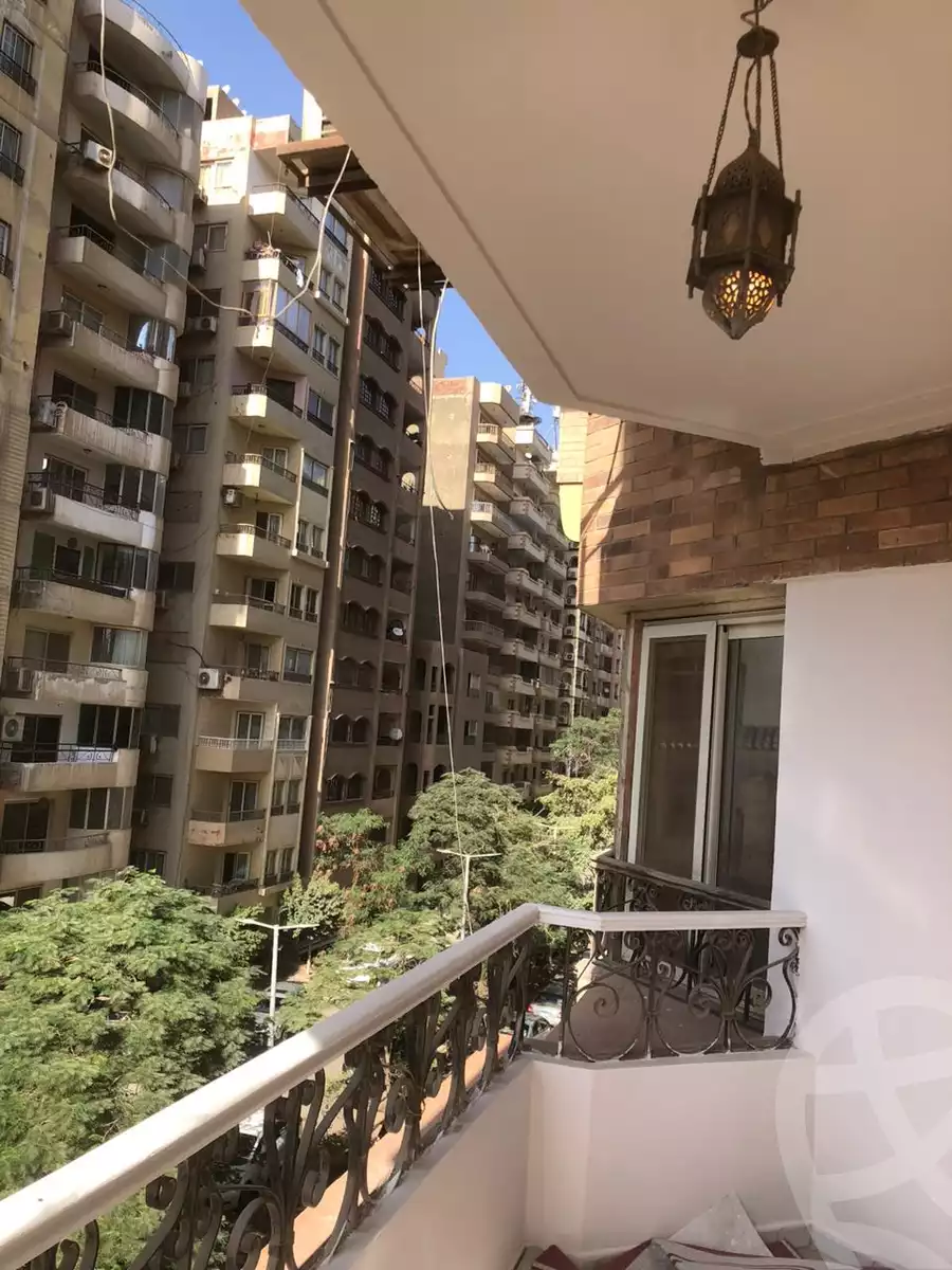 https://aqarmap.com.eg/ar/listing/6447039-for-sale-cairo-el-maadi-degla-street-199