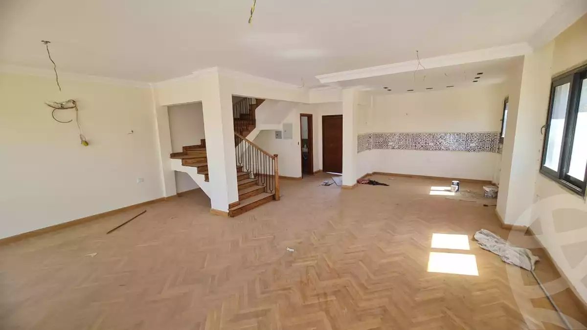 https://aqarmap.com.eg/en/listing/6448047-for-sale-cairo-el-sheikh-zayed-city-compounds-el-patio-zahraa