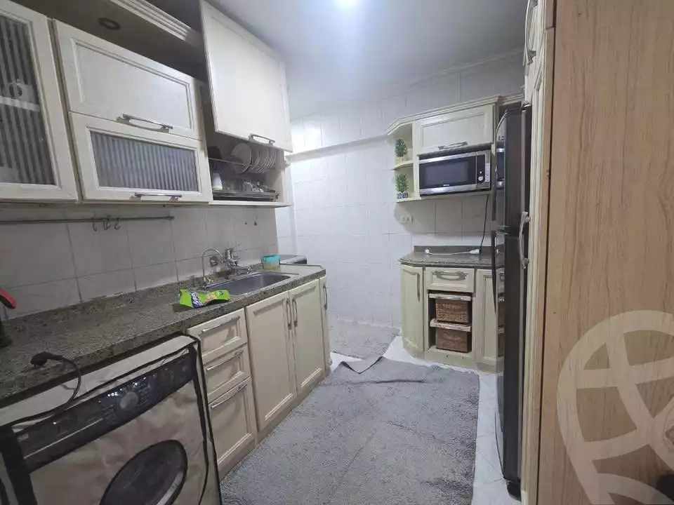https://aqarmap.com.eg/en/listing/6448593-for-sale-alexandria-glim