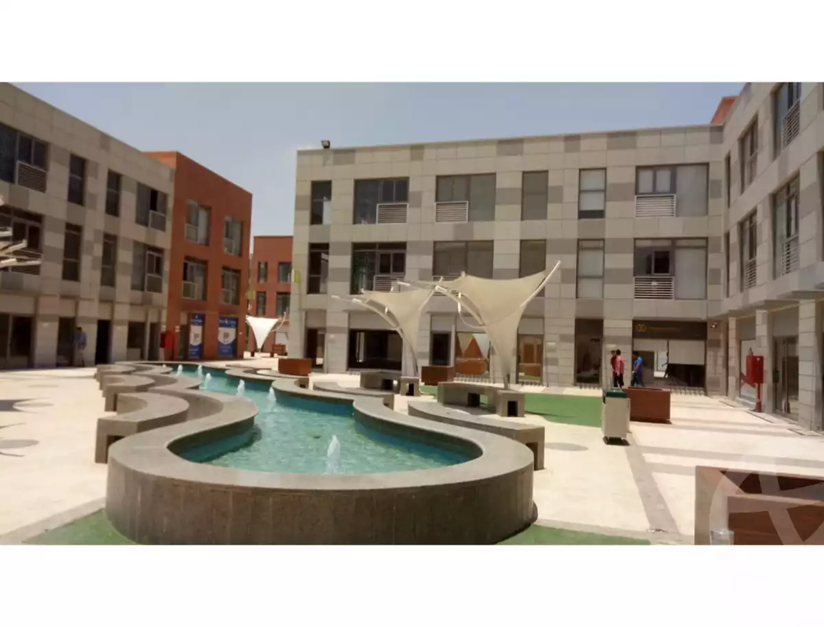 https://aqarmap.com.eg/en/listing/6448929-for-sale-cairo-el-sheikh-zayed-city-compounds-the-courtyard-mall-dorra