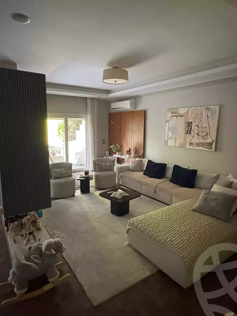 https://aqarmap.com.eg/en/listing/6448916-for-sale-cairo-el-sheikh-zayed-city-compounds-greens