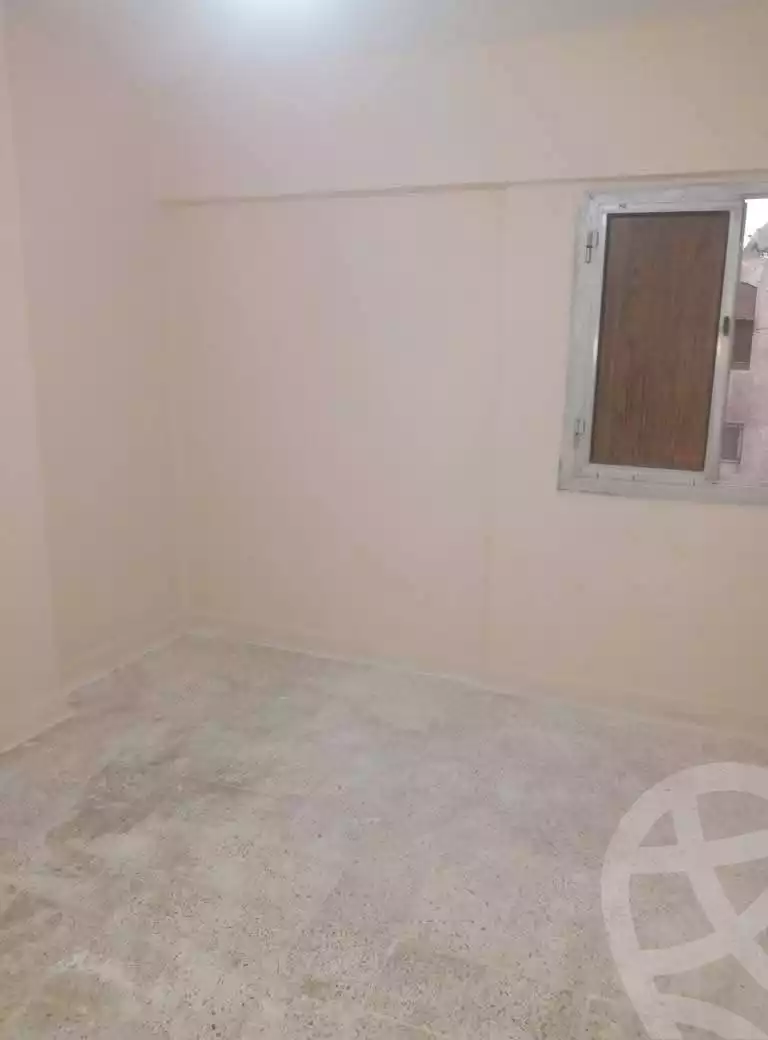 https://aqarmap.com.eg/ar/listing/6449783-for-rent-alexandria-el-asafra-shr-45