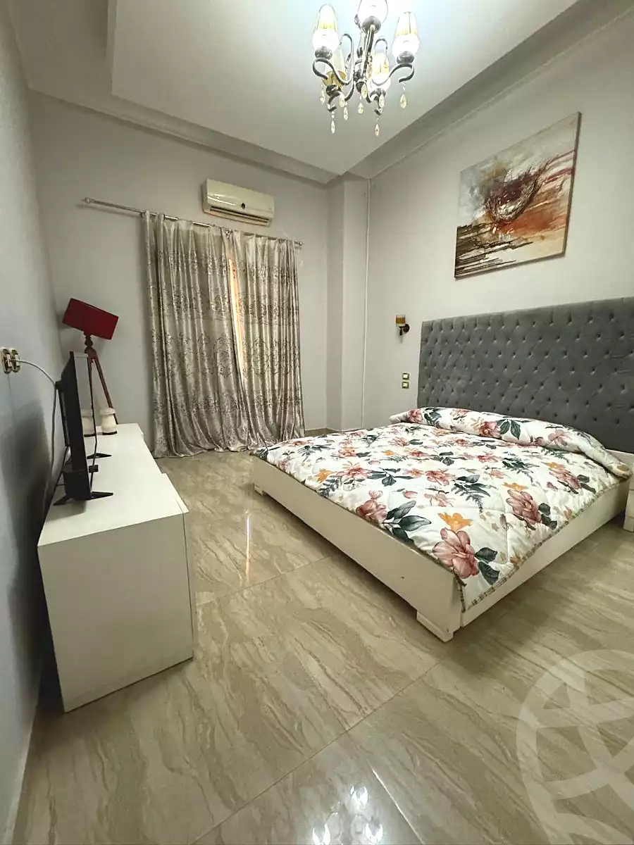 https://aqarmap.com.eg/ar/listing/6450253-for-sale-cairo-new-cairo-ganob-el-akadamiya-south-academy-o-el-sheikh-mostafa-ismael-st