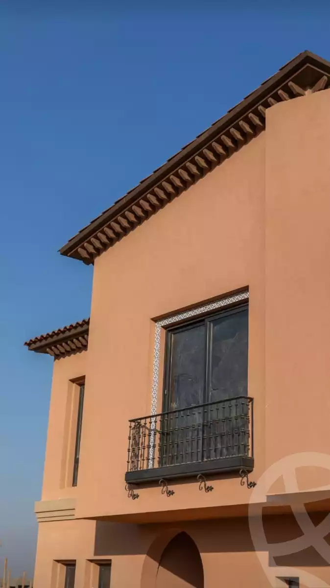 https://aqarmap.com.eg/en/listing/6451103-for-sale-cairo-el-sheikh-zayed-city-compounds-kmbwnd-fyldj-wyst-dr-llttwyr