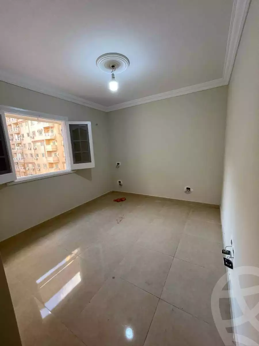 https://aqarmap.com.eg/ar/listing/6453536-for-sale-alexandria-camp-cesar-port-said-street