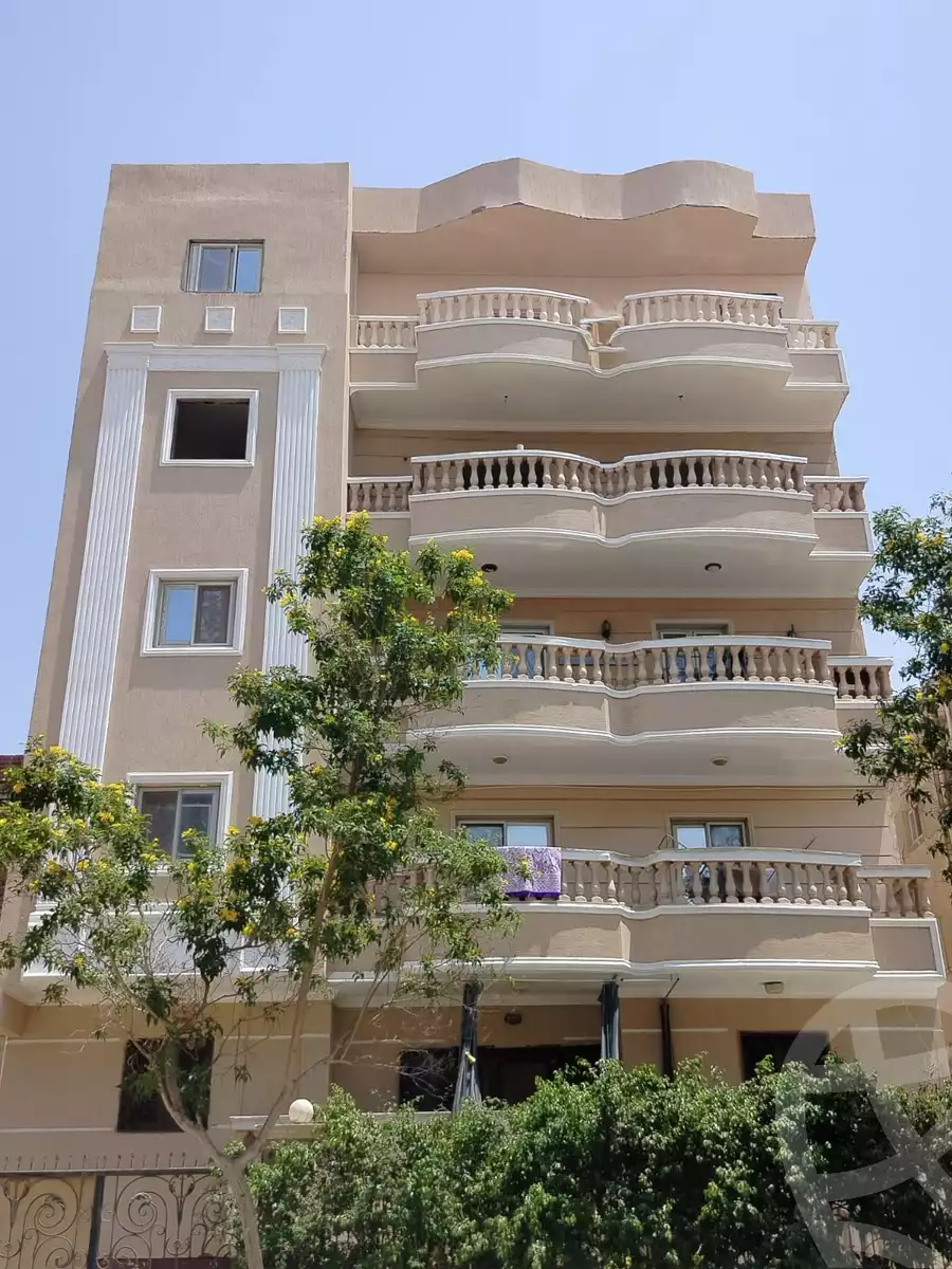 https://aqarmap.com.eg/en/listing/6455213-for-sale-cairo-6th-of-october-el-ahyaa-neighborhood-1st-seventh-neighborhood