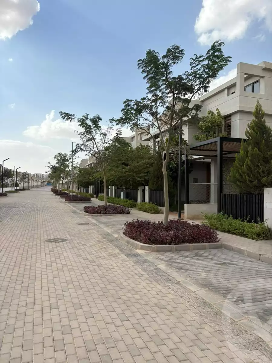 https://aqarmap.com.eg/en/listing/6455347-for-sale-cairo-new-administrative-capital-iL-bosco-city-compound-misr-itaila