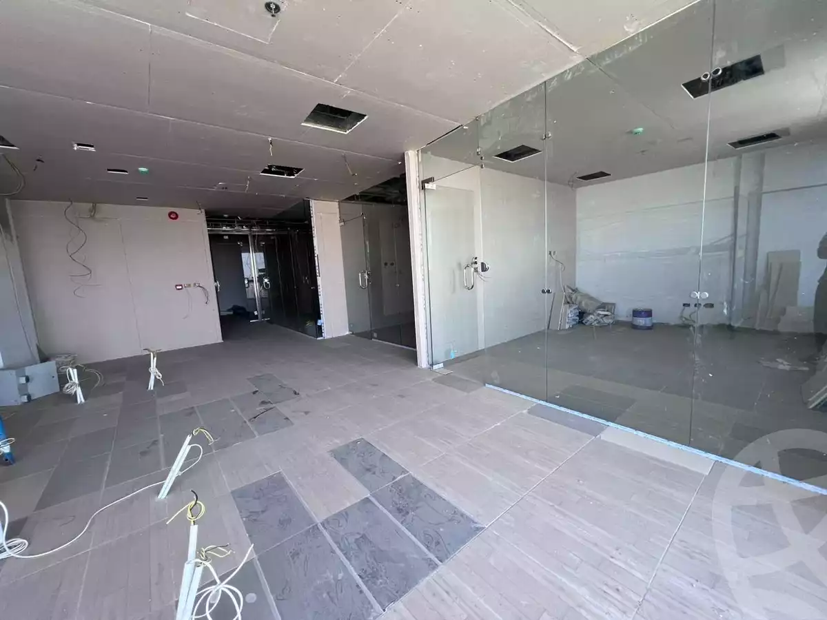 https://aqarmap.com.eg/en/listing/6455856-for-sale-cairo-new-cairo-compounds-cairo-business-park