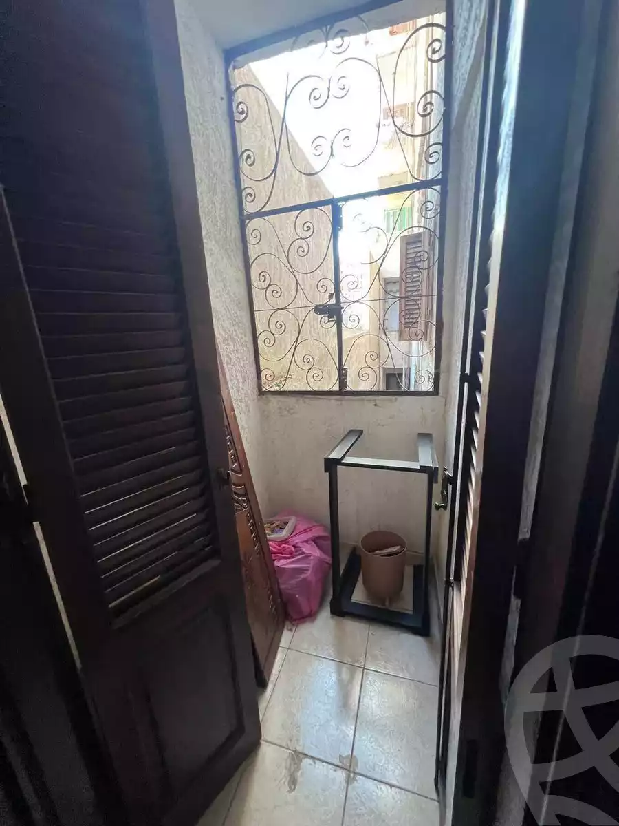 https://aqarmap.com.eg/en/listing/6456658-for-sale-alexandria-sydy-bshr-sydy-bshr-qbly-street-30