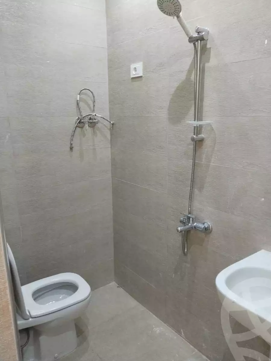 https://aqarmap.com.eg/en/listing/6458031-for-rent-cairo-el-sheikh-zayed-city-shr-lshbb