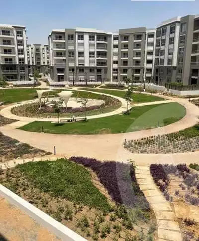 https://aqarmap.com.eg/ar/listing/6459560-for-sale-cairo-new-cairo-compounds-hyde-park-park-corner-hyde-park