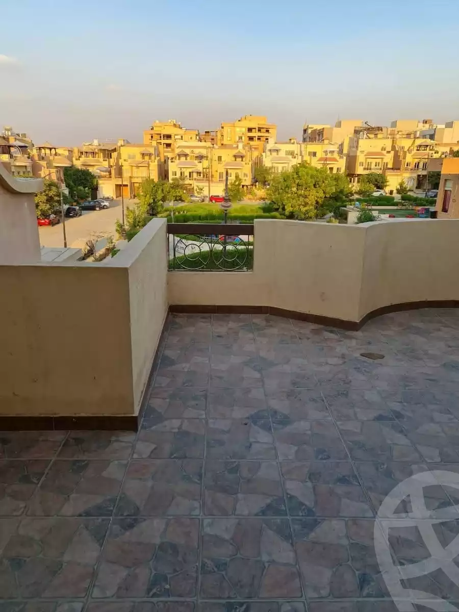 https://aqarmap.com.eg/en/listing/6461224-for-sale-cairo-mokattam-compounds-kmbwnd-jwldn-jyts