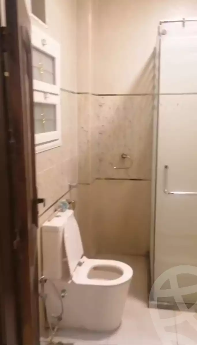 https://aqarmap.com.eg/en/listing/6462615-for-sale-sharqia-zagazig-zagazig-city-tolba-awaida-st