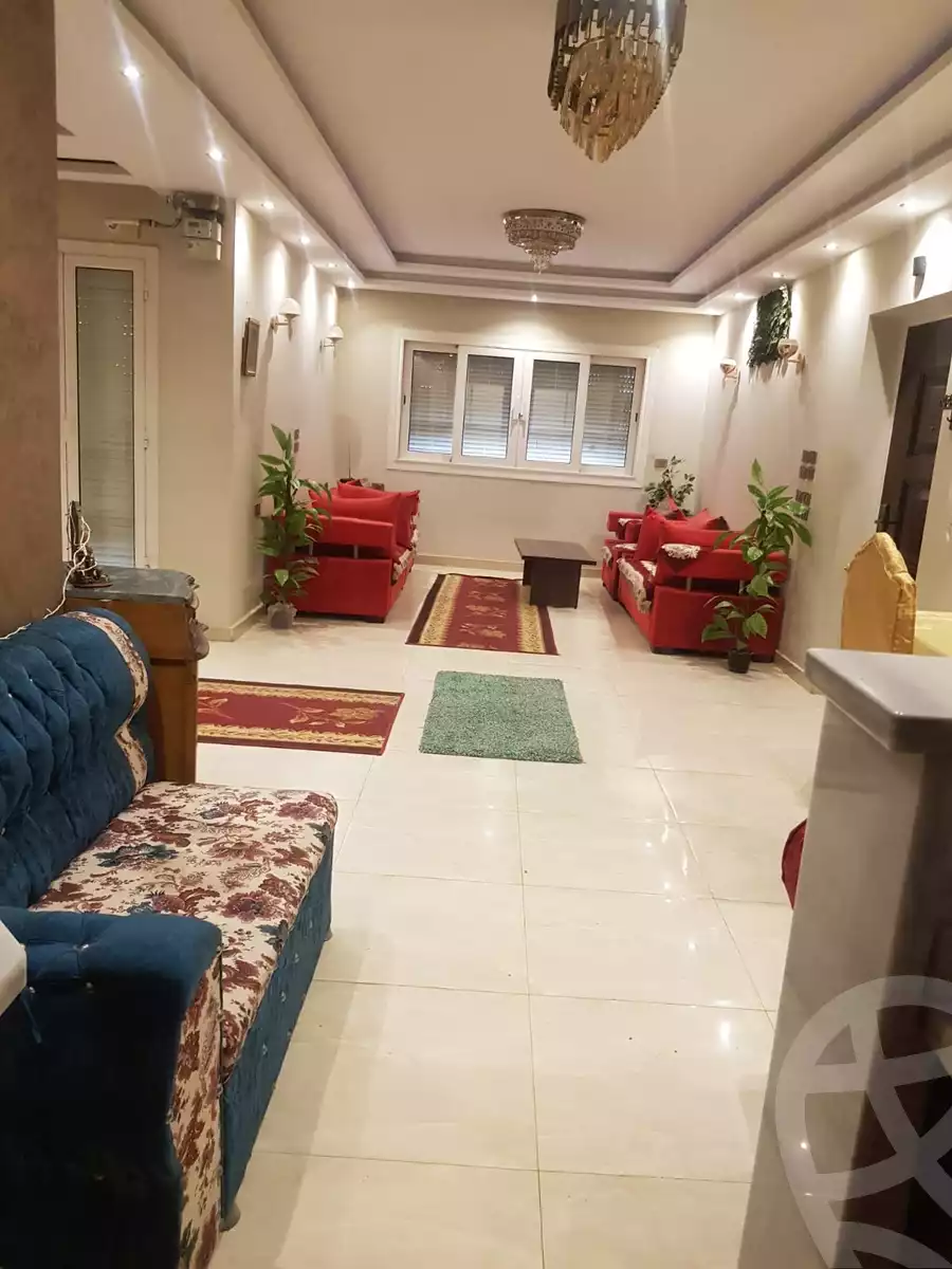 https://aqarmap.com.eg/en/listing/6463264-for-sale-cairo-new-cairo-compounds-mountain-view-hyde-park