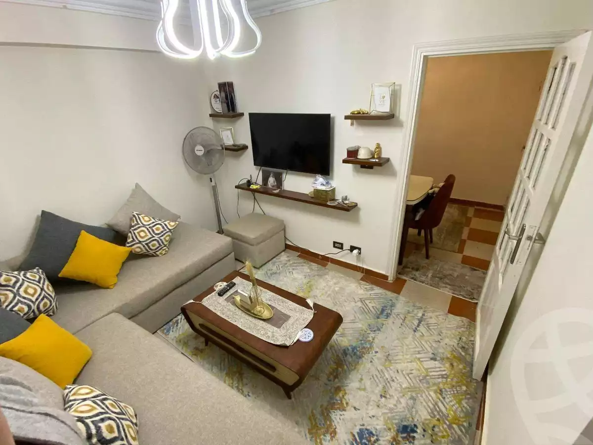 https://aqarmap.com.eg/en/listing/6463791-for-rent-alexandria-bolekly