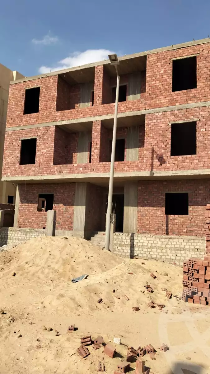 https://aqarmap.com.eg/ar/listing/6465191-for-sale-cairo-badr-city-hai-el-ashgar-featured-neighborhood-bait-el-watan