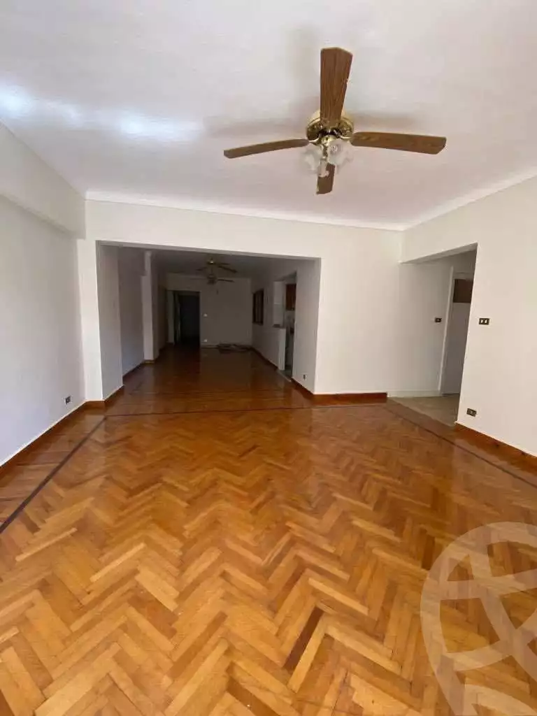 https://aqarmap.com.eg/ar/listing/6465918-for-sale-alexandria-zezenia-el-amir-gameel-st